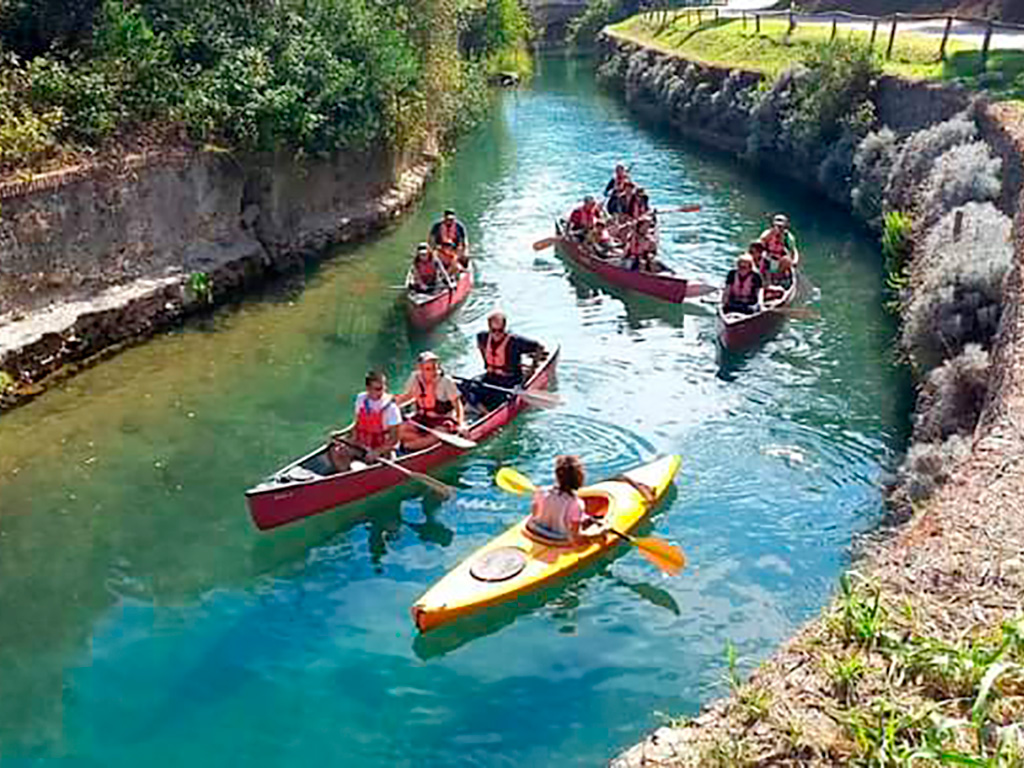 Kayak al promontorio del Circeo